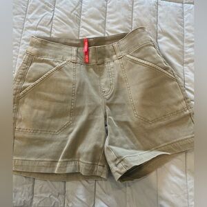 2 Pairs NWOT SPANX Comfy Stretch Twill Shorts in Black & Olive Green XS
